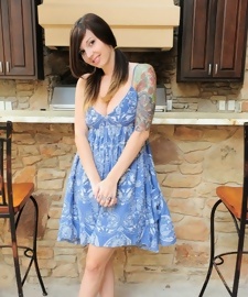 Ivy Snow Gets Out Of Her Yellow Panties